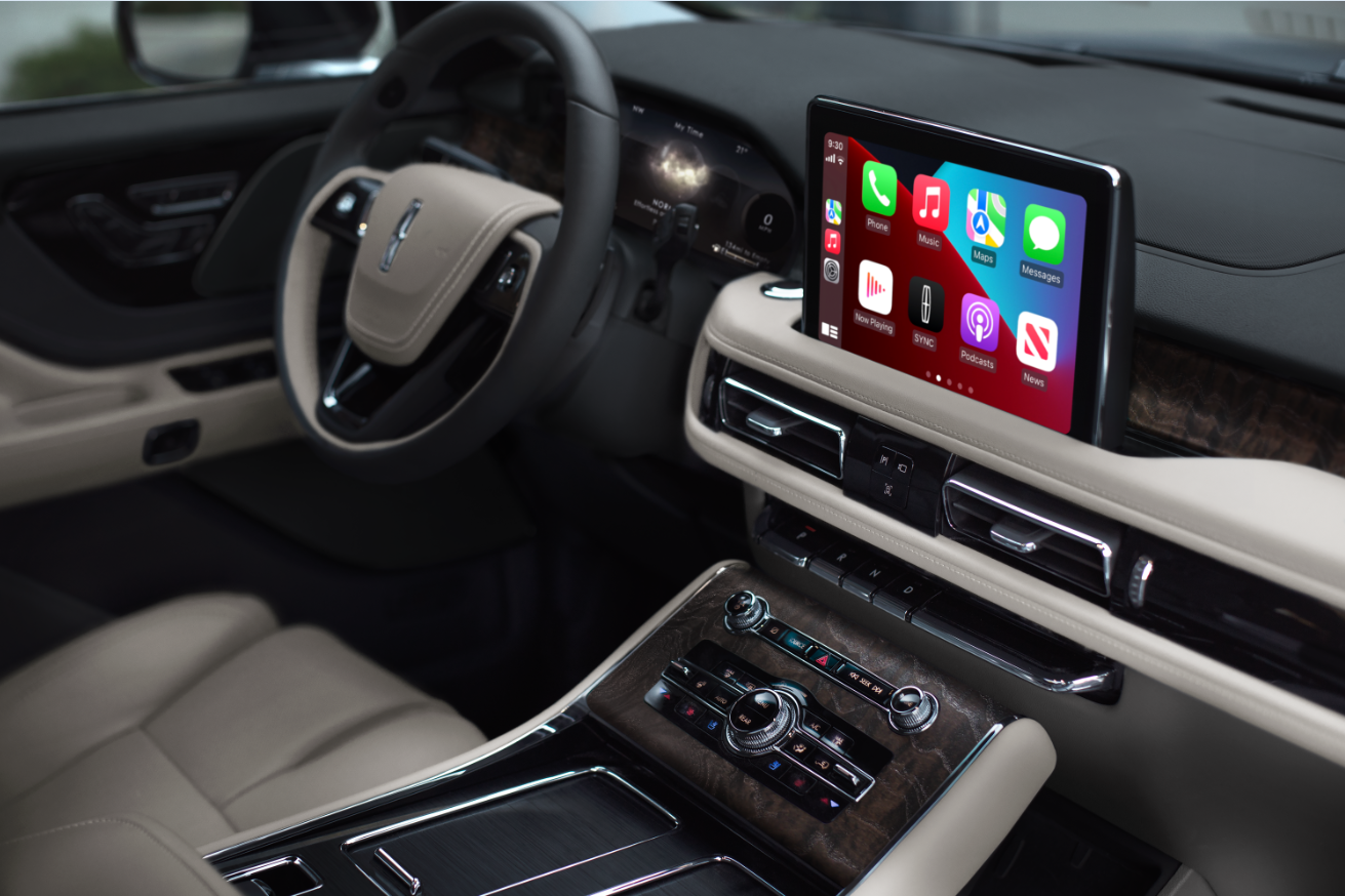 The interior of a Lincoln Aviator® SUV is shown with emphasis on the center touchscreen | Brinson Lincoln of Corsicana in Corsicana TX