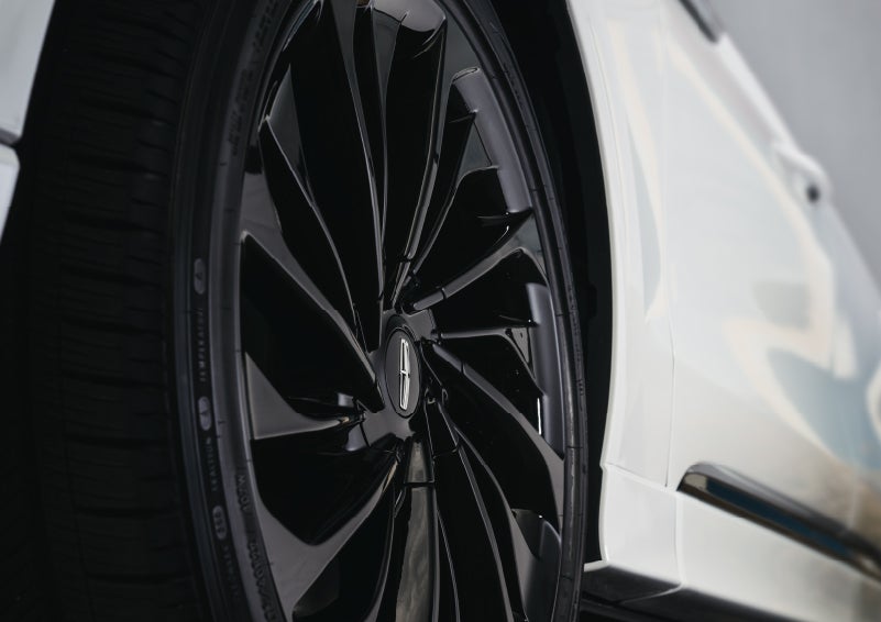 The wheel of the available Jet Appearance package is shown | Brinson Lincoln of Corsicana in Corsicana TX